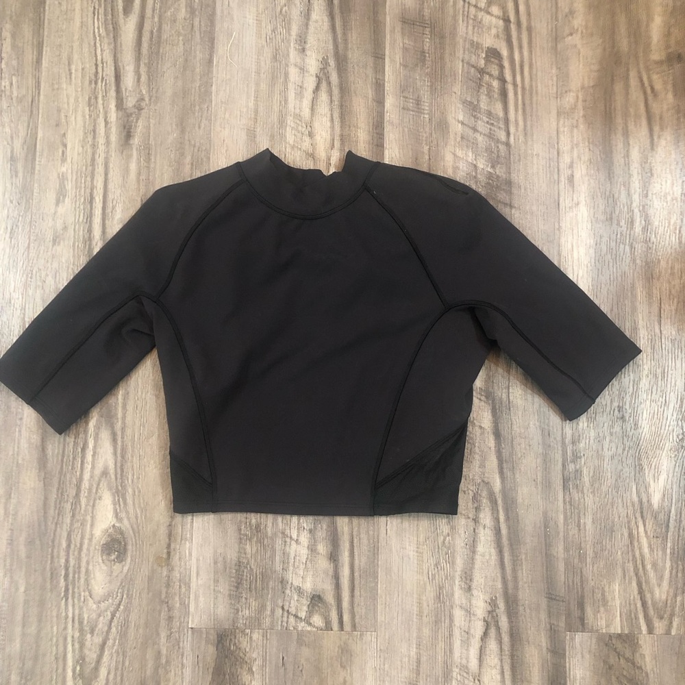 Lululemon everlux and mesh top